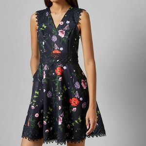 NWOT Ted Baker Mayo Hedgerow Navy Blue Floral Skater Dress